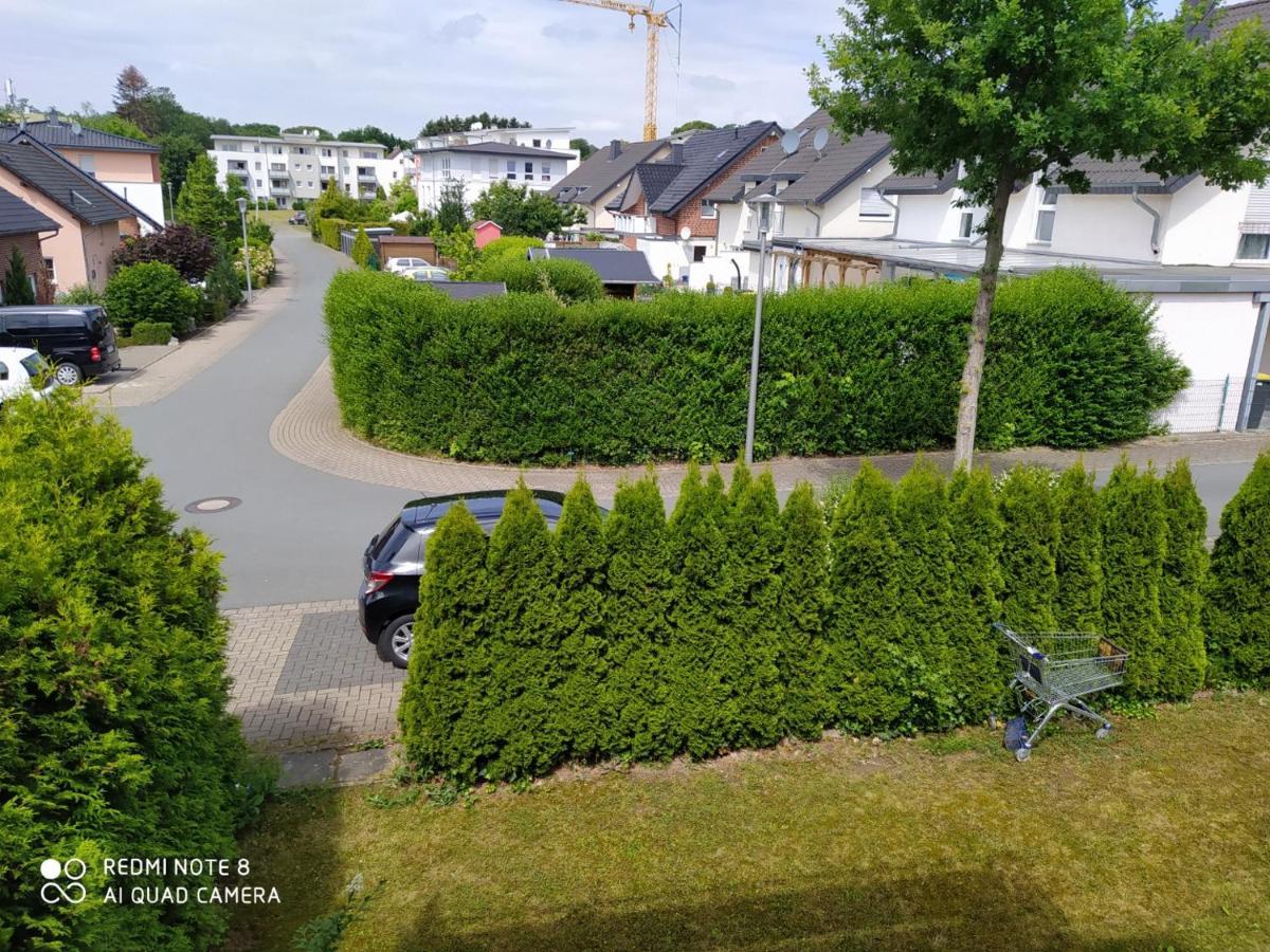 Gemuetliches Einzelzimmer Frisch Renoviert ,Super Late Check In Moeglich Brake (Bielefeld) Δωμάτιο φωτογραφία